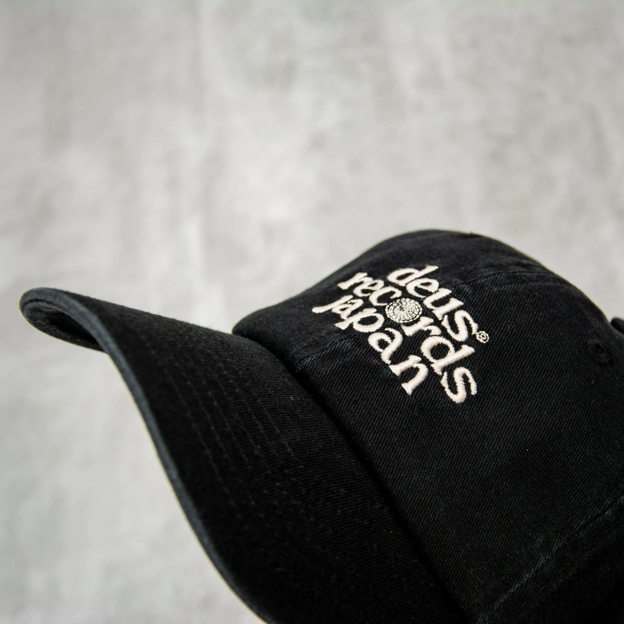 Deus ex Machina Strata Dad Cap - Black