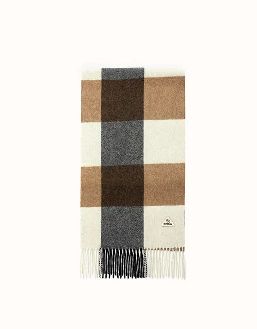 EVERAU® Tartan Scarf