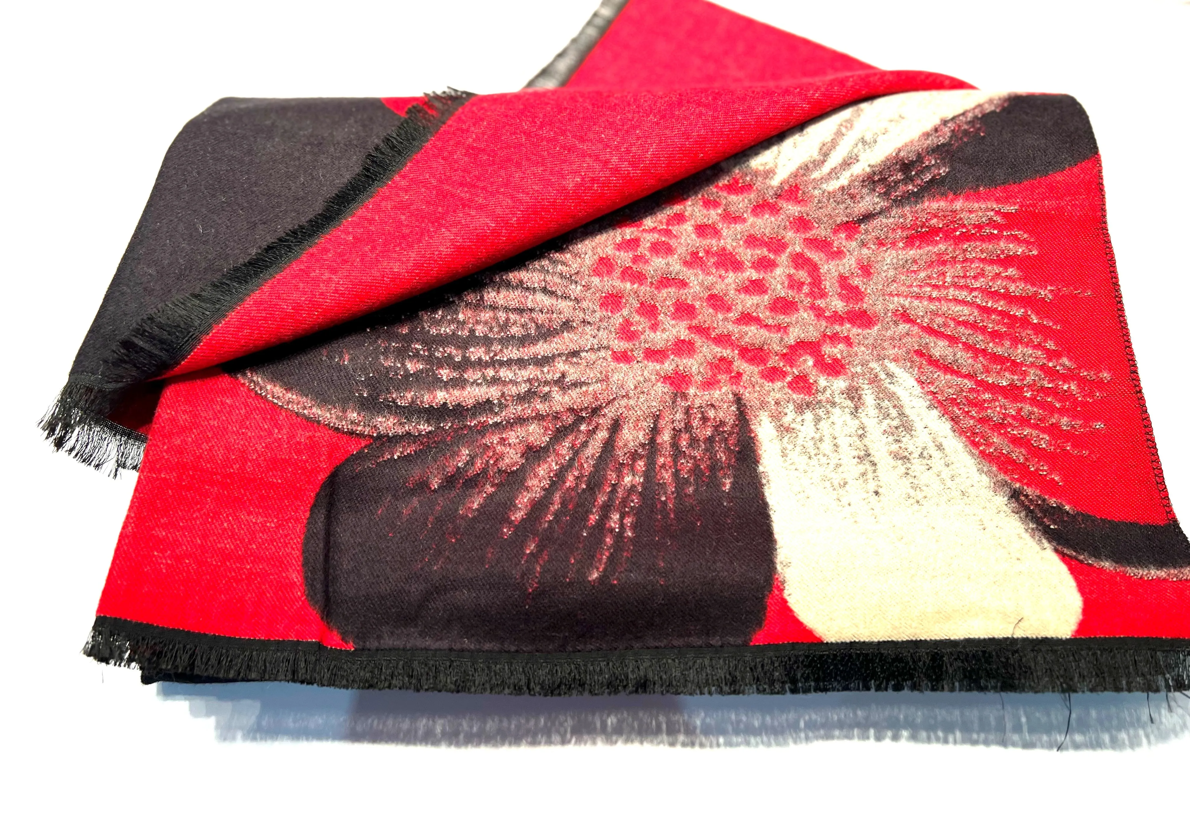 Large Flower Black and Red Revisable Cashmere Scarf