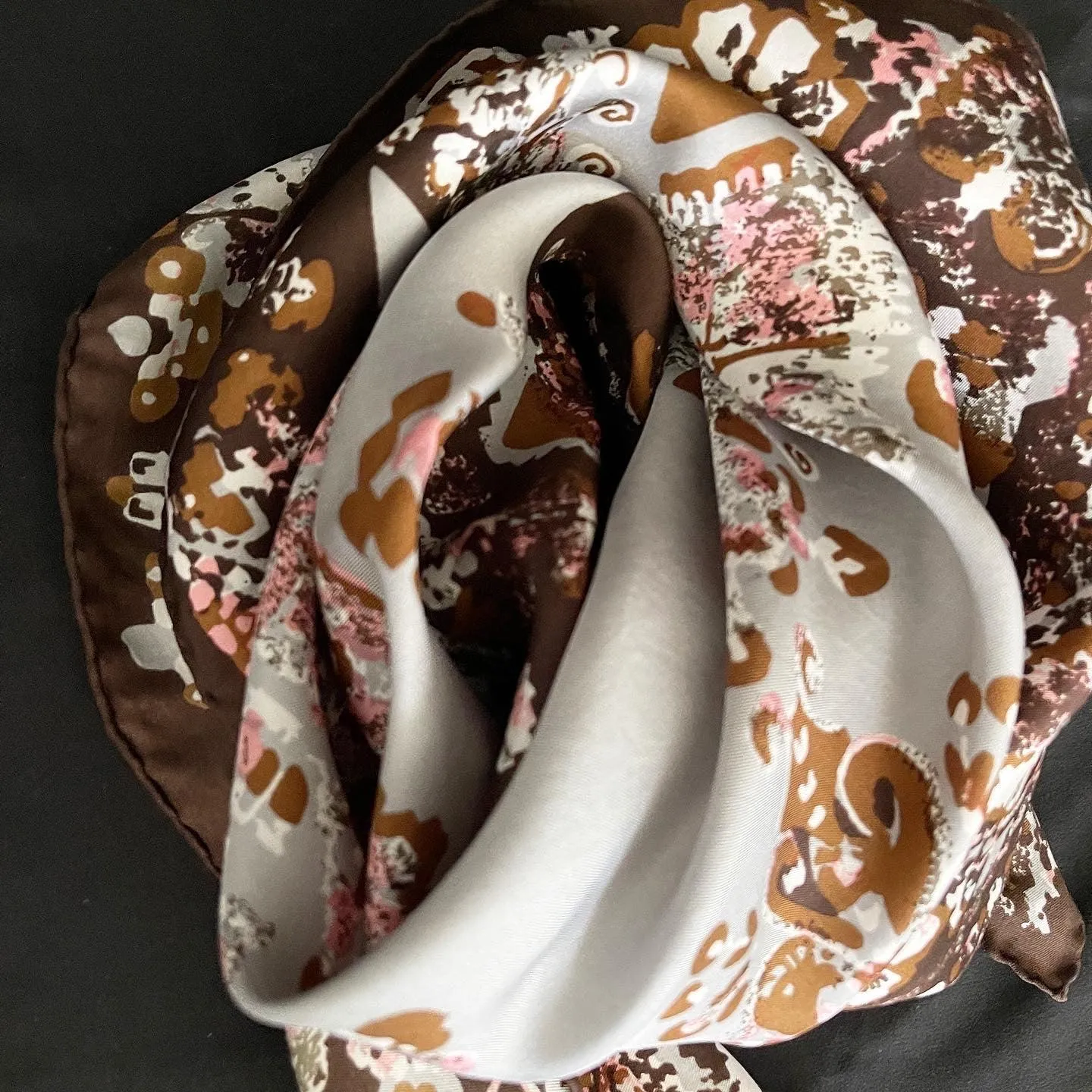 RUDOLF BRAUCHBAR & CIE SA Vintage silk scarf