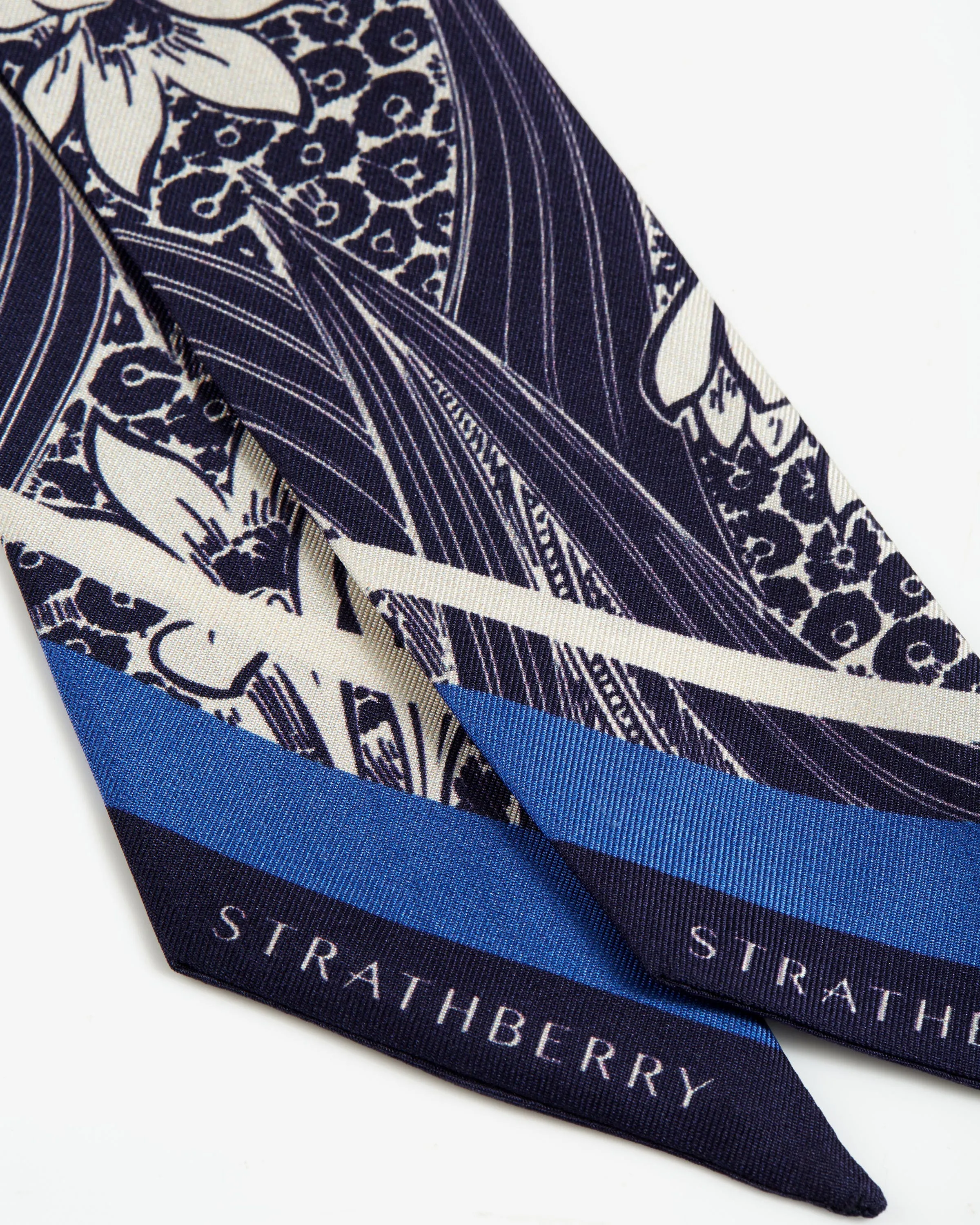 Silk Skinny Scarf - Wallpaper Navy/Vanilla