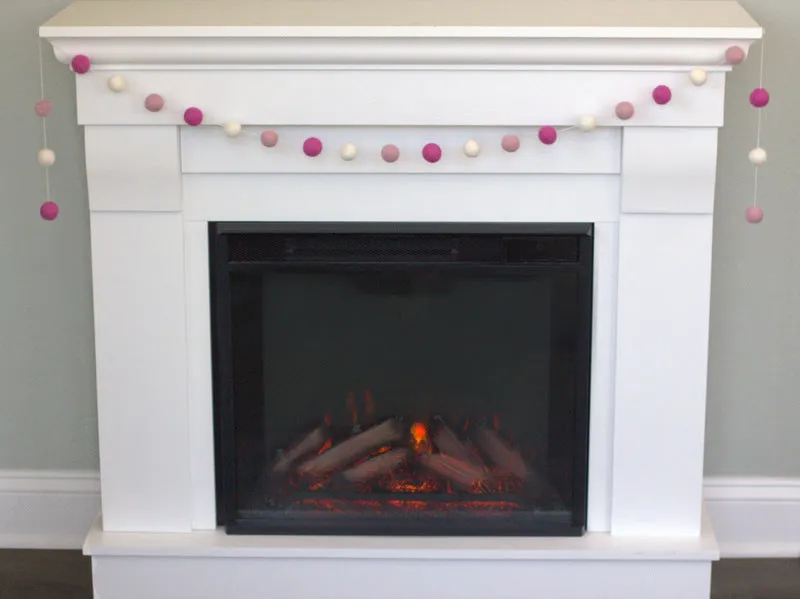 Valentine's Day Felt Ball Garland- Baby Pink, Rose, White